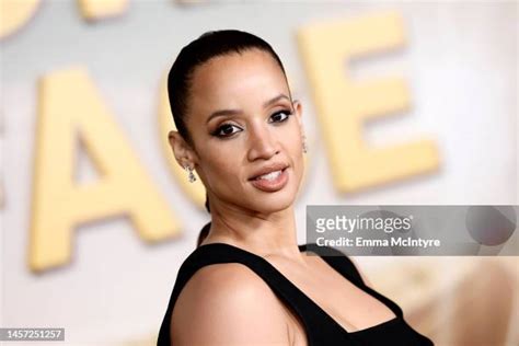 6,743 Dascha Polanco Photos & High Res Pictures